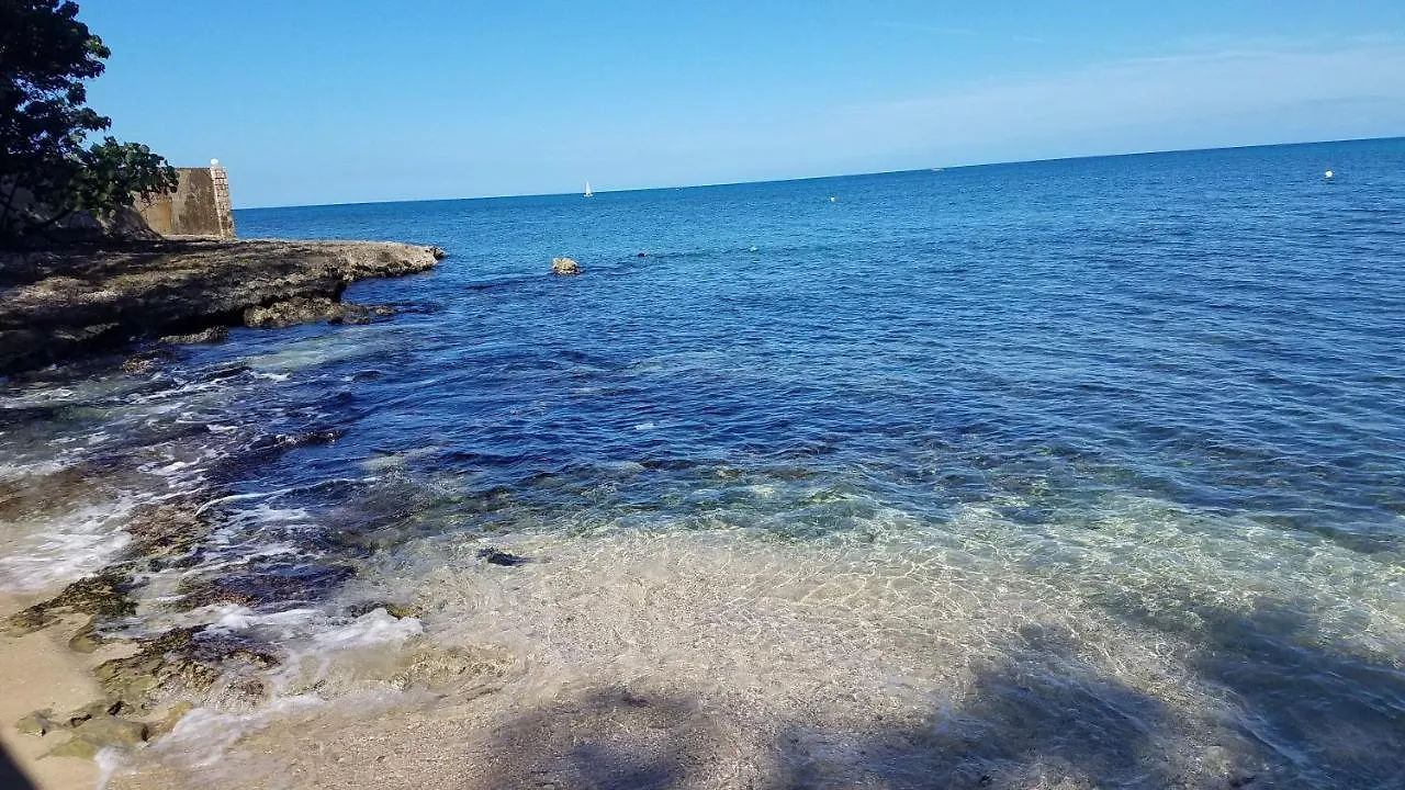 Llantrissant Beachcliff Villa Negril